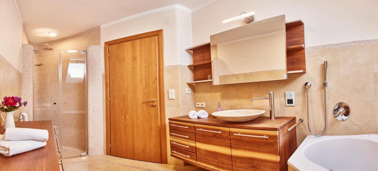 Bauernbraugut Apartamento Hallein Exterior foto